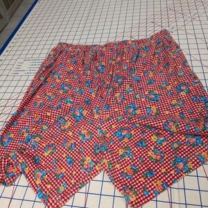 Dividends Soft Red And White Checkered Floral Maternity Shorts